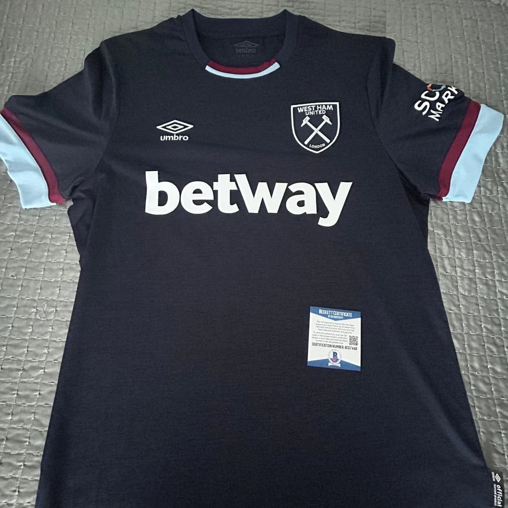 WEST HAM UNITED 2021 2022 Third Jersey (SIGNED) Umbro Sz L (AUTHENTICATED)